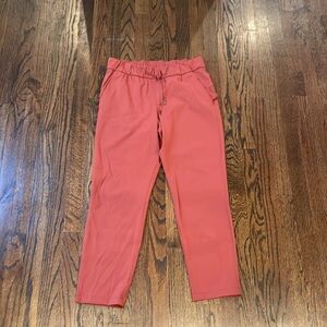 Lululemon joggers in size 8